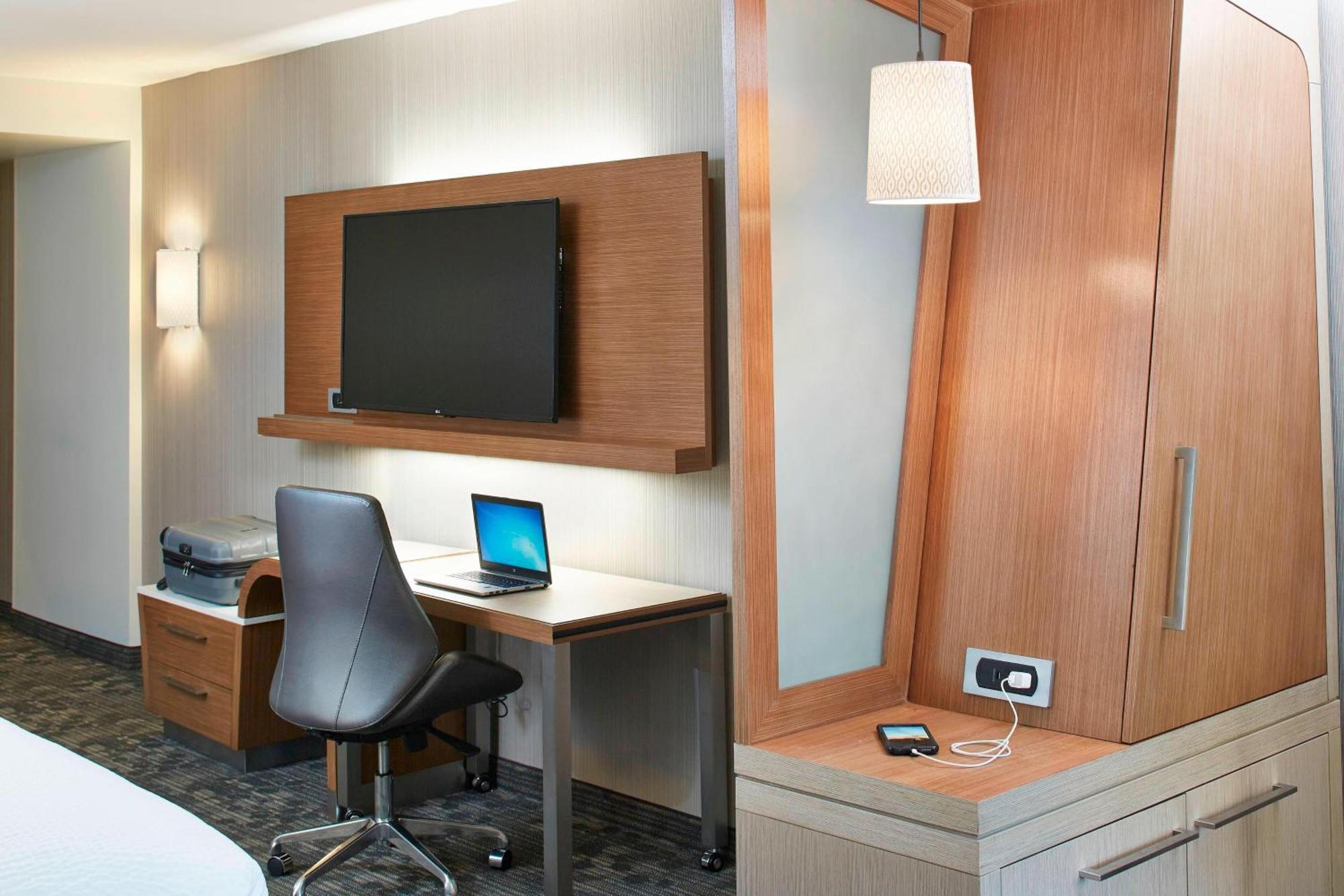 Courtyard By Marriott Lake George Exterior foto